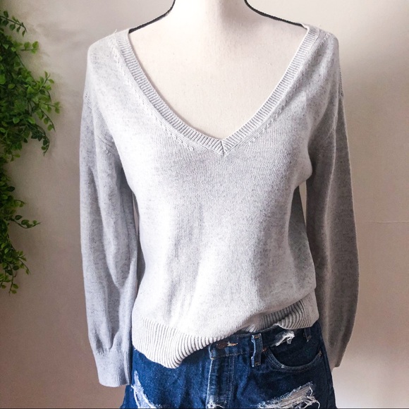 Everlane Gray Boxy Cropped Low V-neck Sweater XS - Picture 2 of 8